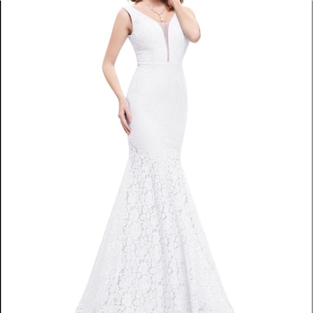 White wedding dress size 04